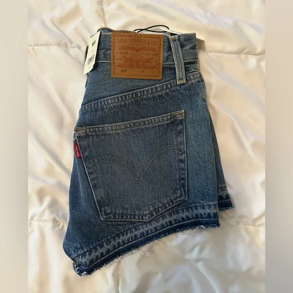 Levi's 501 jean shorts NWT